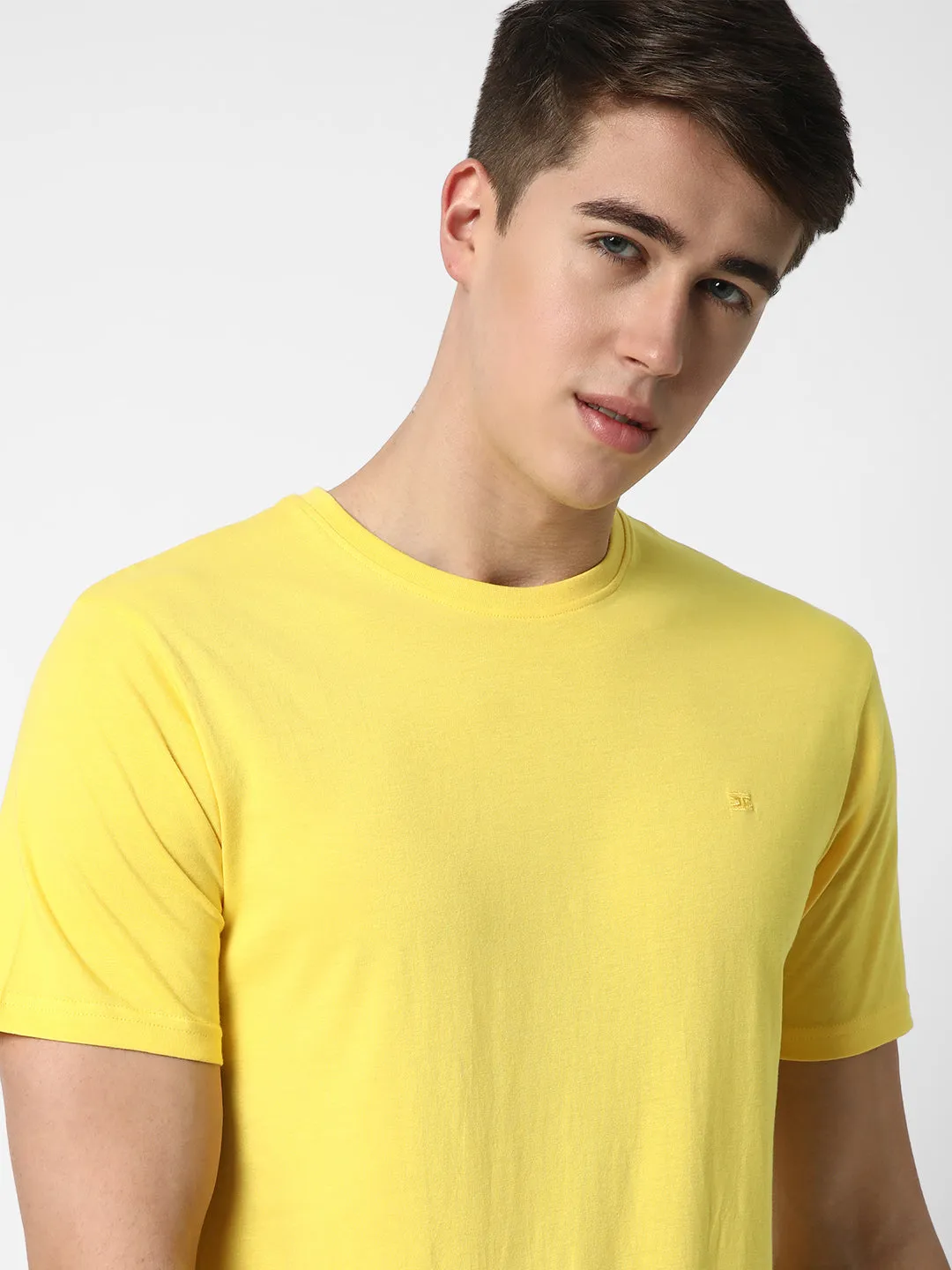 Cotstyle Cotton Fabrics Round Neck Short Length Plain Half Sleeve Casual & Daily Wear Men's T-Shirts -  Pack of 1 - Yellow