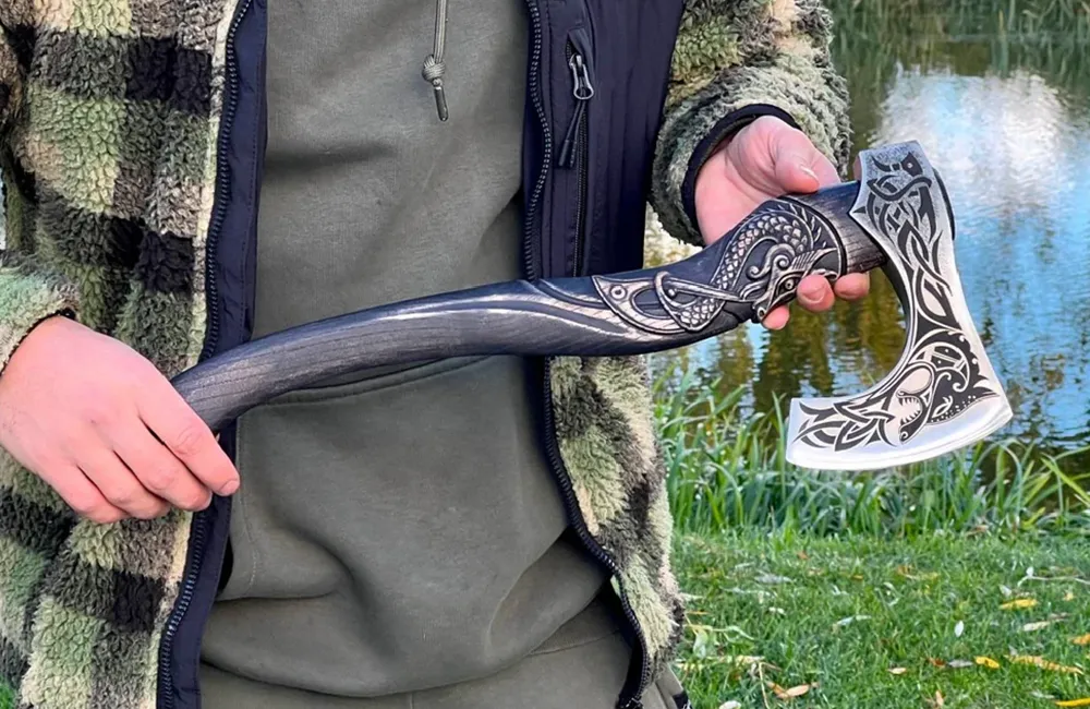 Handforged Nordic Axe 'Fenrir'