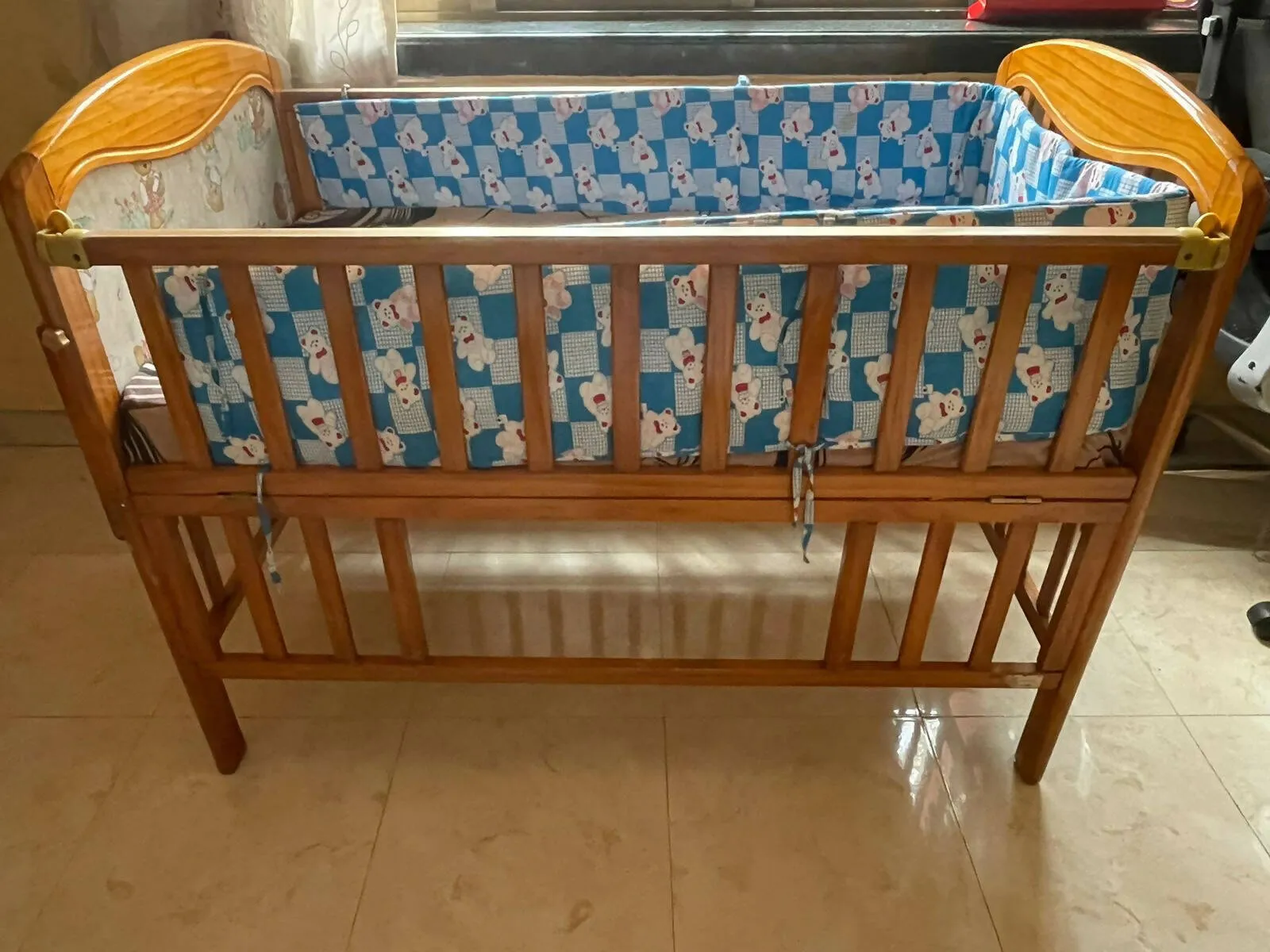 HARRY & HONEY Baby Crib/cot | Mattress from BABYHUG Cot Bumper from Firstcry