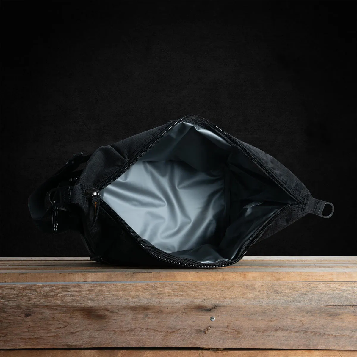 Insulated Crib Bag – Black Canvas