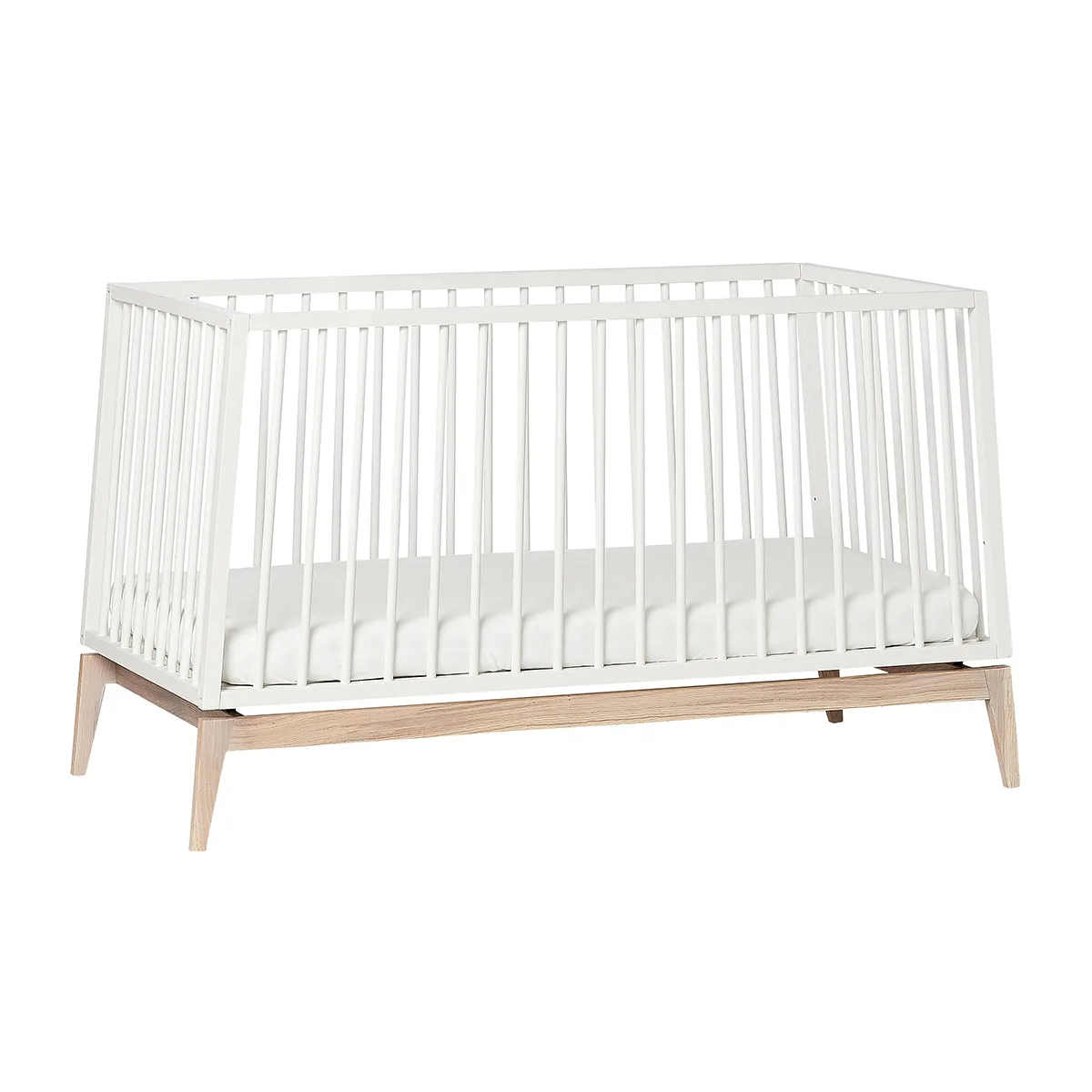 Leander Luna Cot 140 x 70 and Mattress Package